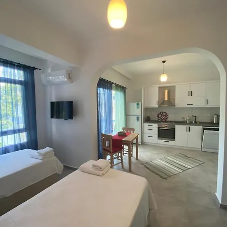 Centre - The Rush -3 * Kaş