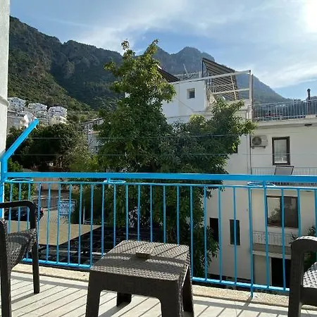 Centre - The Rush -3