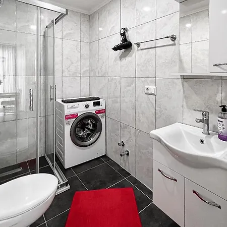 Centre - The Rush -3 Daire